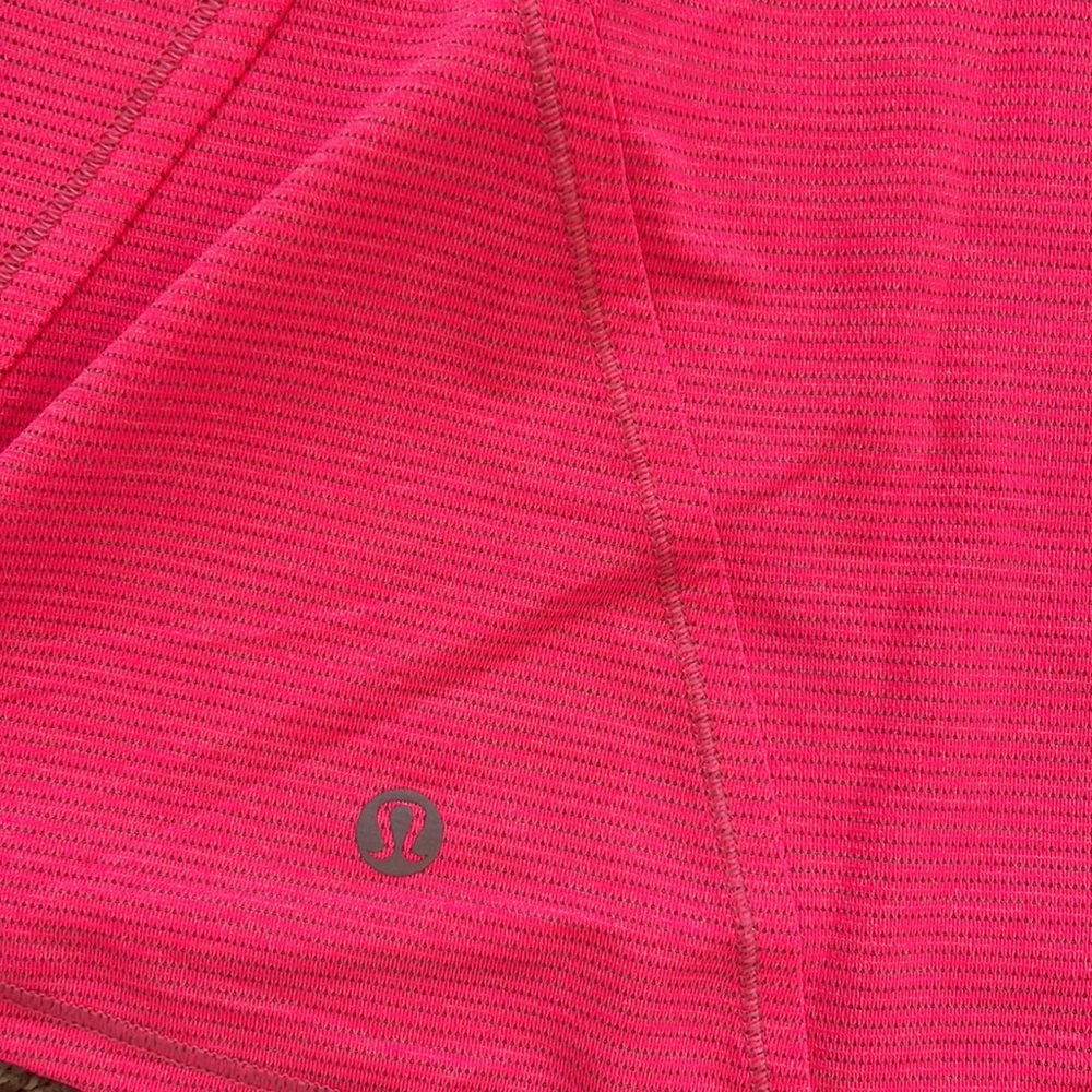 RARE Lululemon Top - Picture 3 of 4